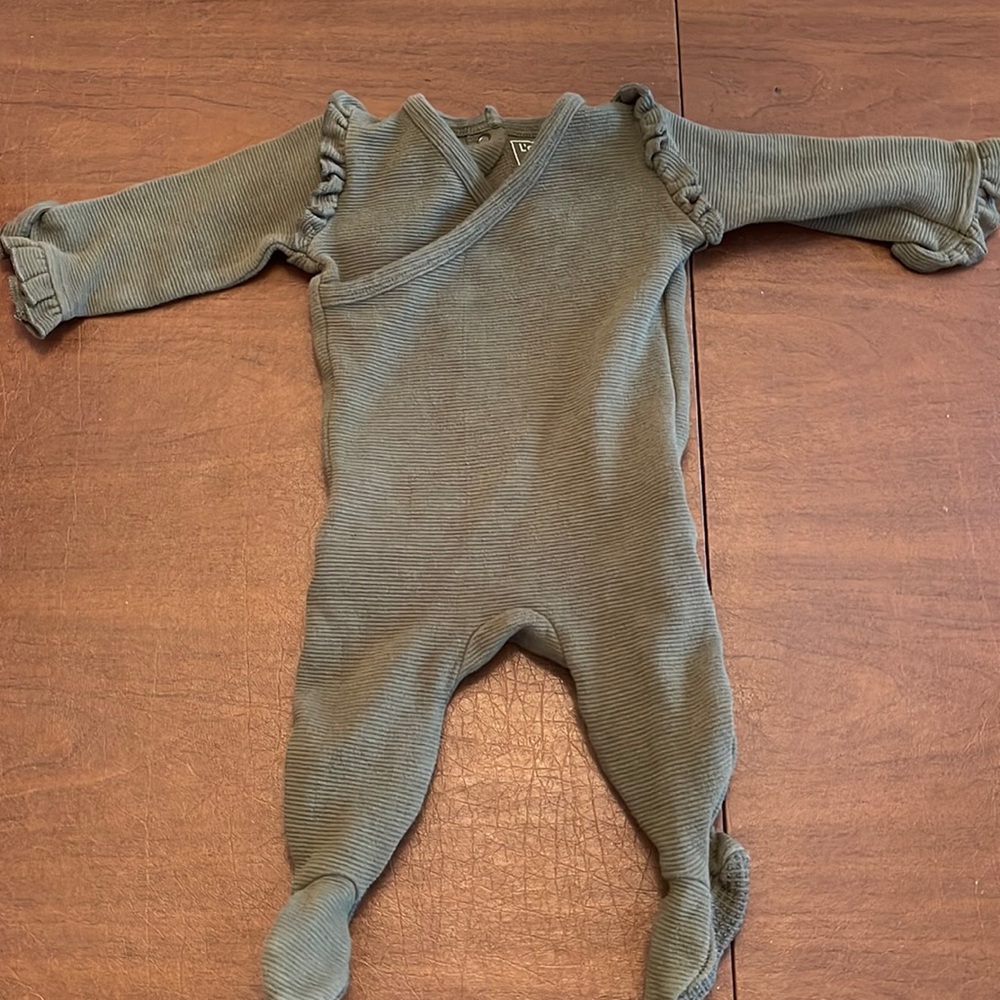 One piece baby footie